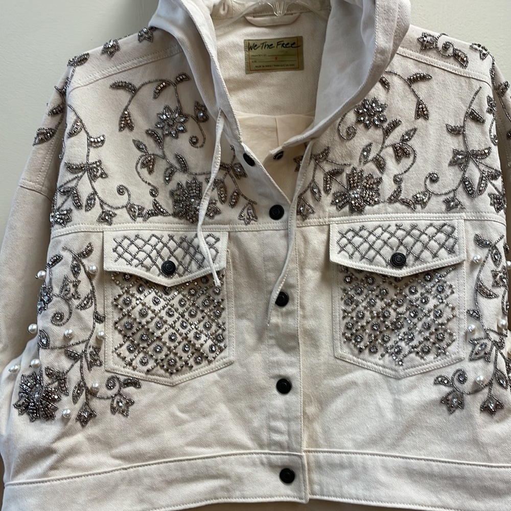 New Women’s We The Free Moonlight Hooded Denim Jacket!!🔥🔥🔥 - Picture 7 of 13